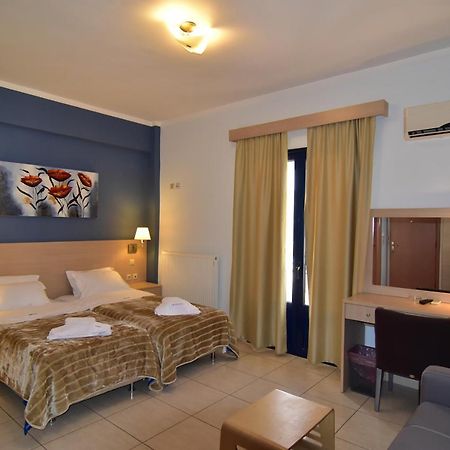 Iridanos Hotel อันติกีรา ภายนอก รูปภาพ