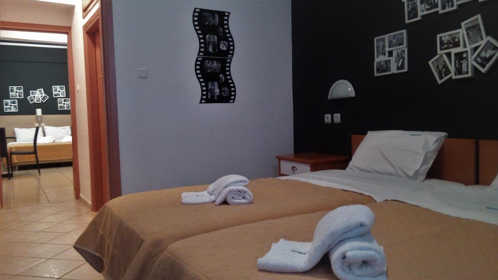 Iridanos Hotel อันติกีรา ภายนอก รูปภาพ