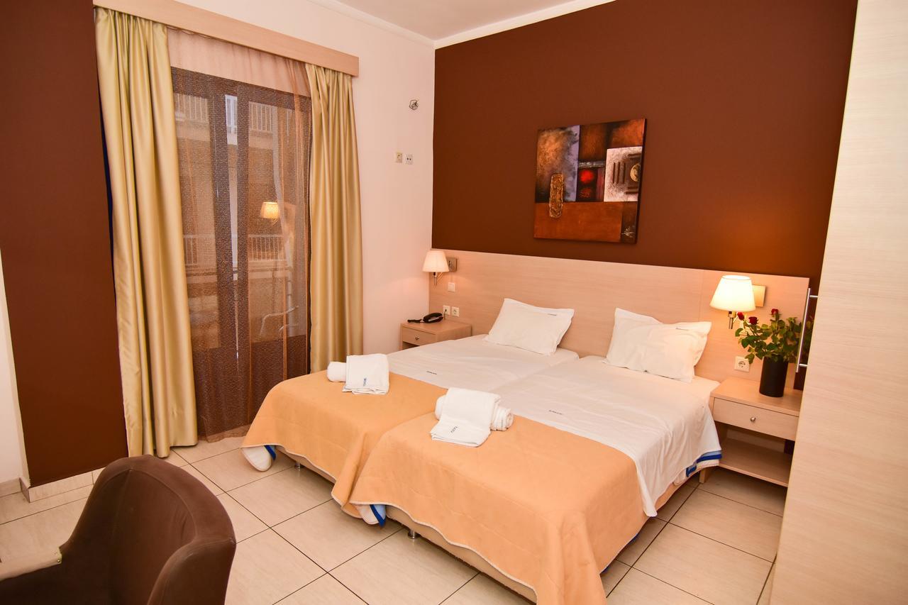 Iridanos Hotel อันติกีรา ภายนอก รูปภาพ