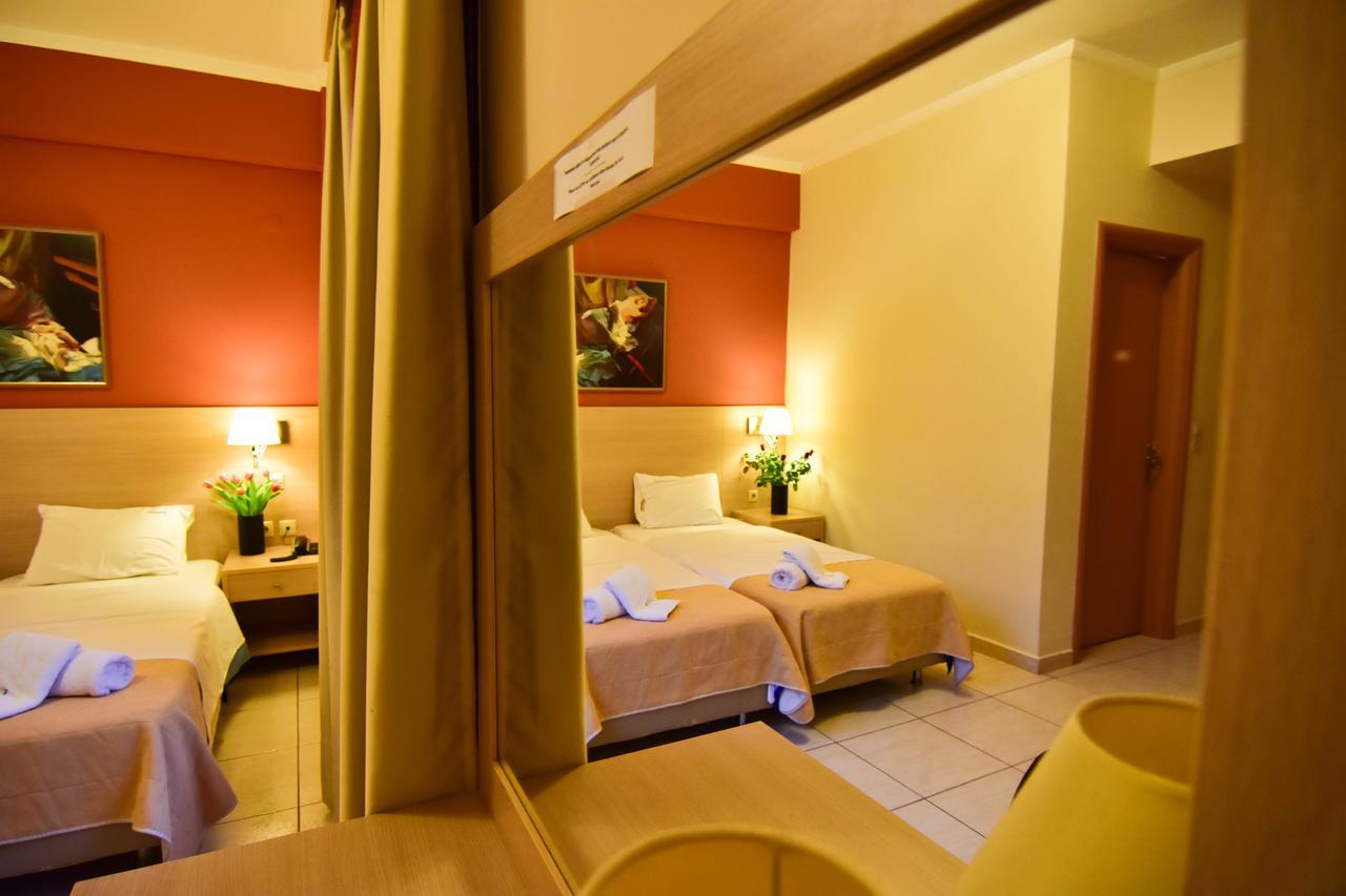 Iridanos Hotel อันติกีรา ภายนอก รูปภาพ