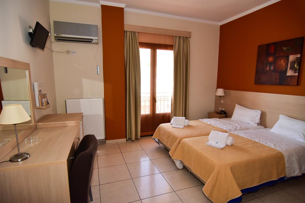 Iridanos Hotel อันติกีรา ภายนอก รูปภาพ
